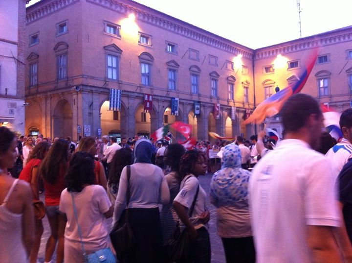 festa in piazza cavour